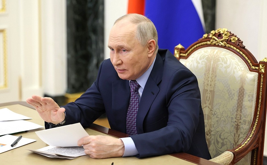 Владимир Путин заявил о необходимости взаимодействия между системой образования, научными центрами и экономикой.